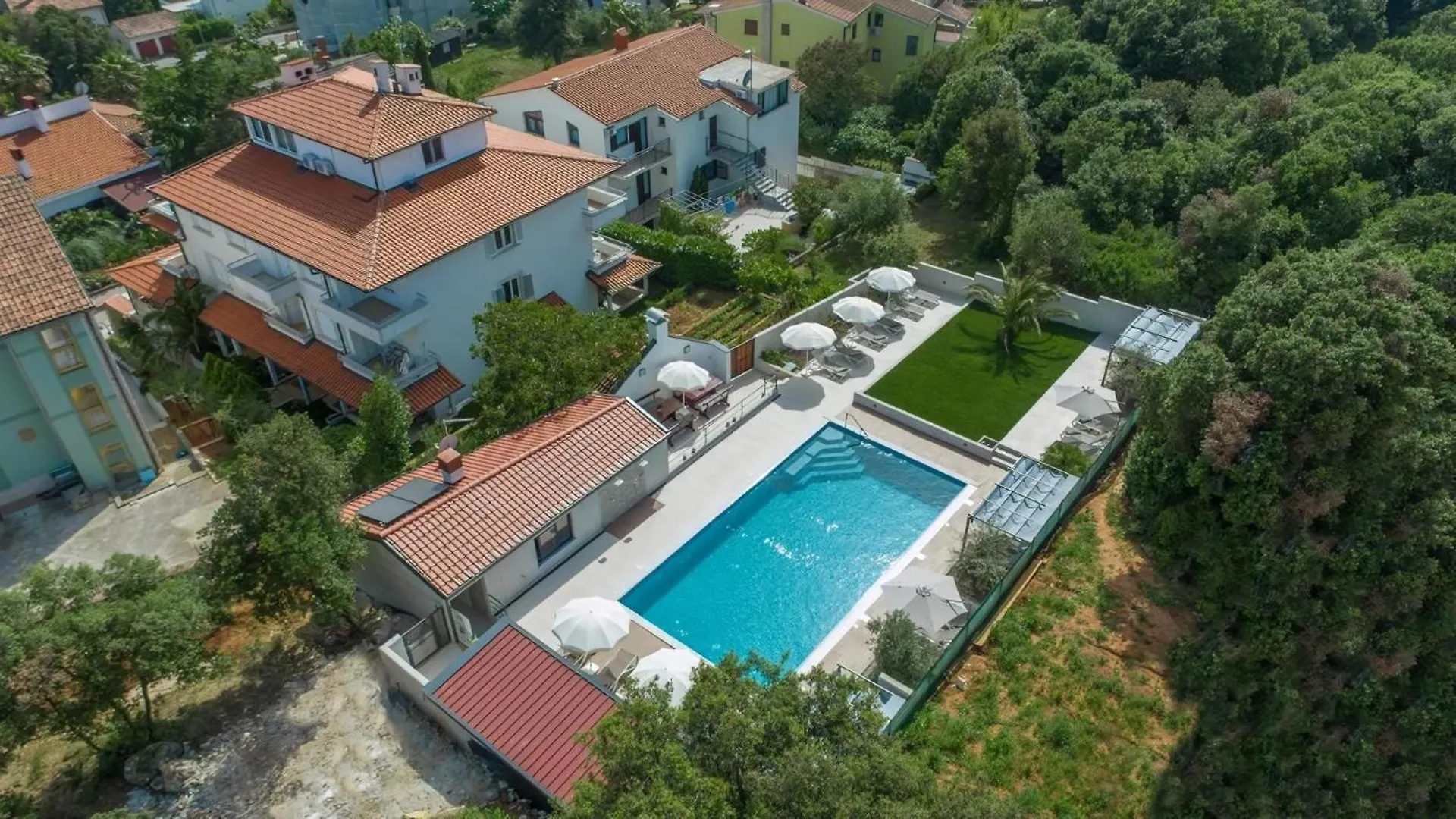 Wohnung In Pjescana Mit Gemeinschaftlichem Pool 풀라 크로아티아